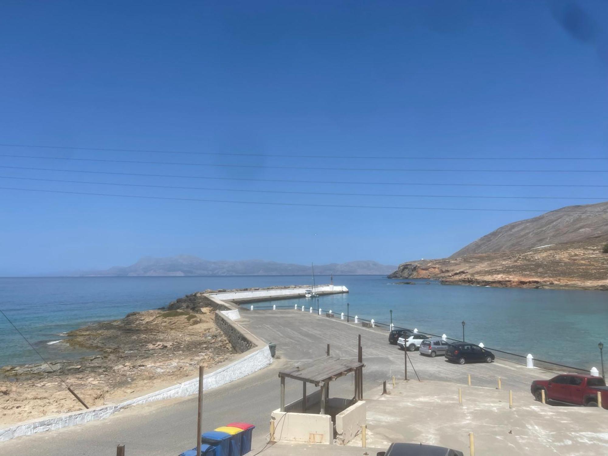 Kasos Almyra Beach Suites Fry Bagian luar foto